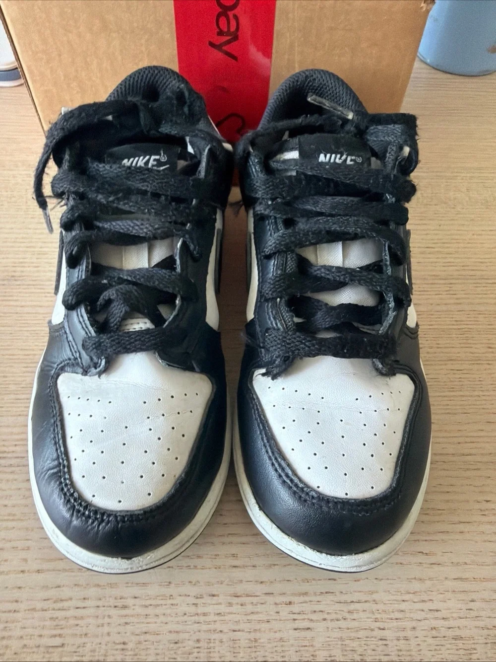 Nike Dunk Low Shoes Youth Size 1.5 Y Black White Panda GS